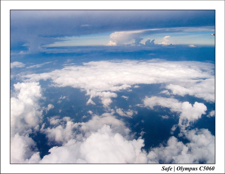 2006 - 07 - Kuala Lumpur - Nuages 10